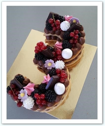 pâte feuilletée garnie creme pâtissiere au lait soja cacao et fruits frais